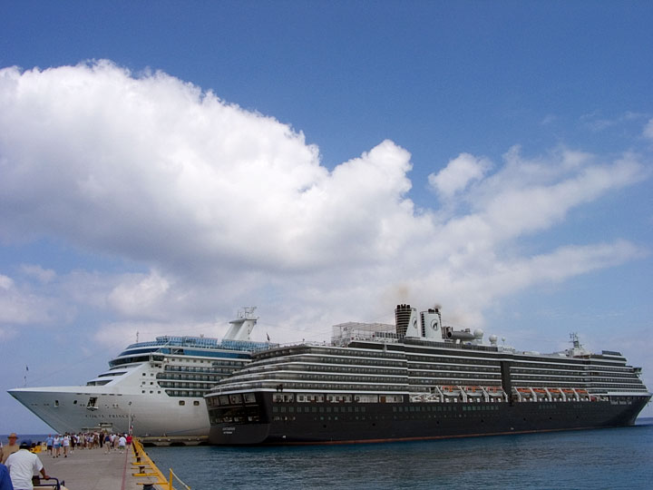 Coral Princess & Oosterdam