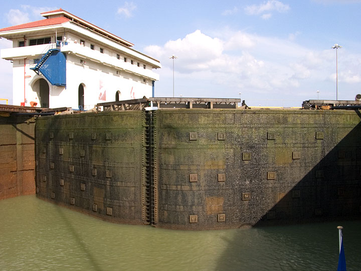 Miraflores Locks