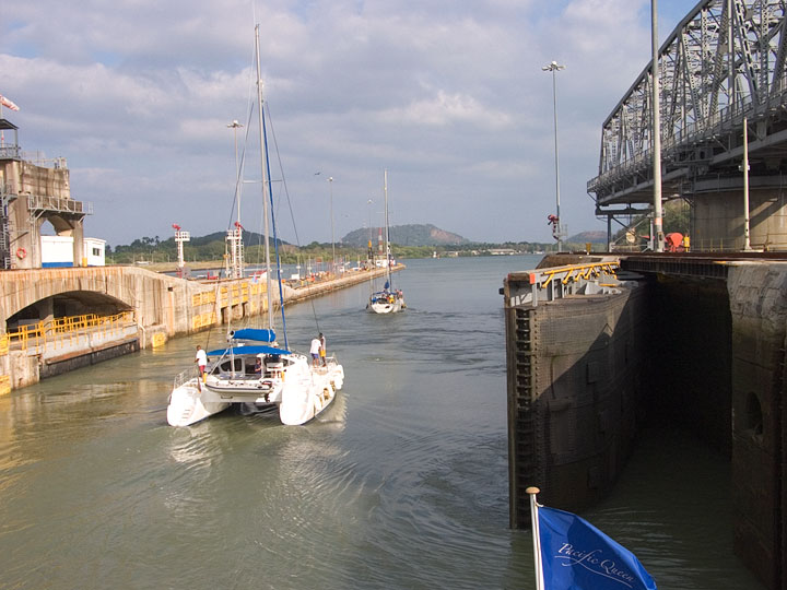 Miraflores Locks