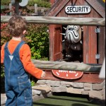 Encountering the security dog at Ripley’s miniature golf course in Pigeon Forge